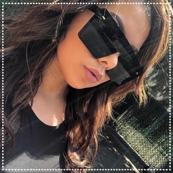 “Stunna” 😍 Oversized Square Aviators - Picture 2 of 4
